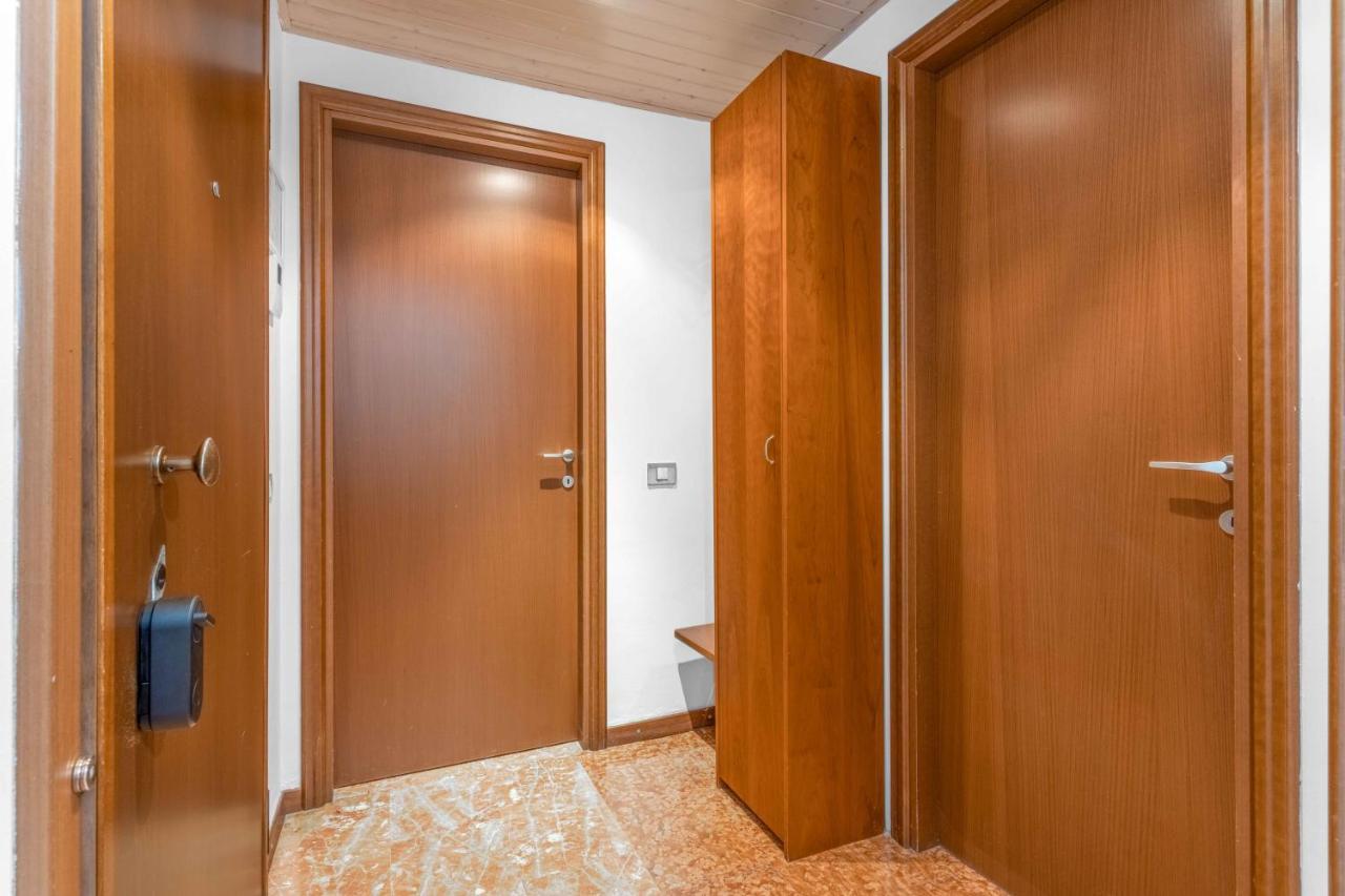Zona Navigli - Smart House Con Tv 50 E Fast Wifi Daire Milano Dış mekan fotoğraf